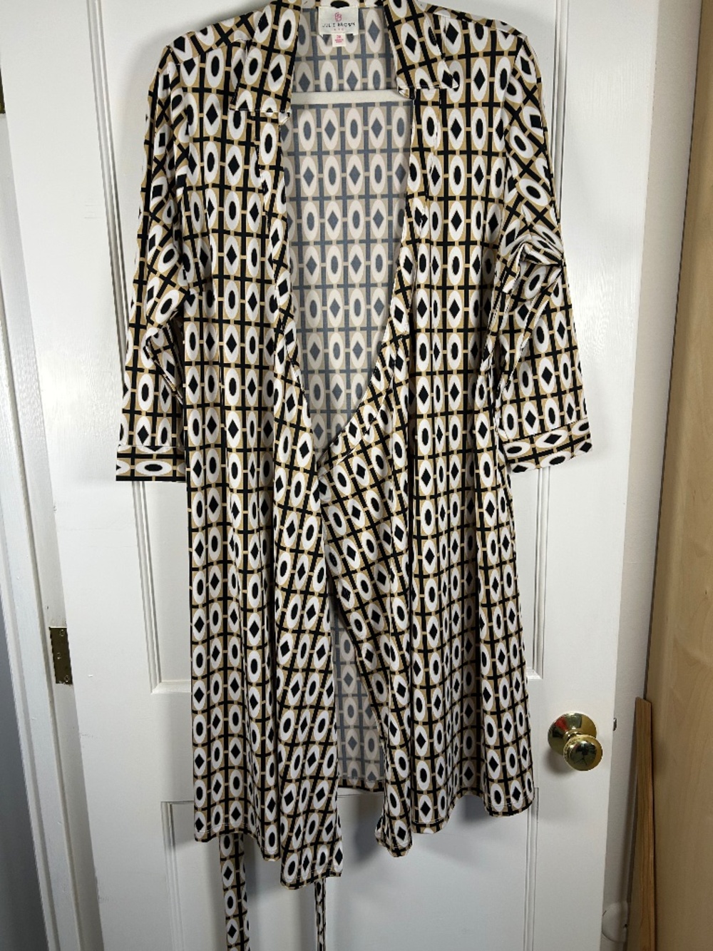 JB Julie Brown 2X Long-sleeve wrap midi dress geometric tan/black/white Office